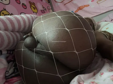 i think we should cuddlefuck right now